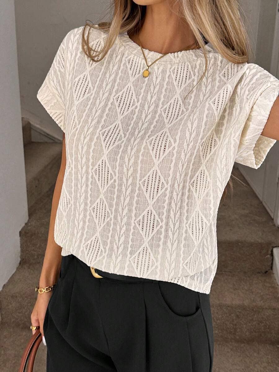 Women’s Textured Jacquard Short Sleeve Casual Tee