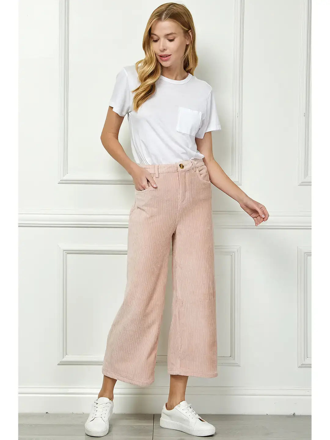 WIDE LEG ANKLE LENGTH CORDUROY PANTS