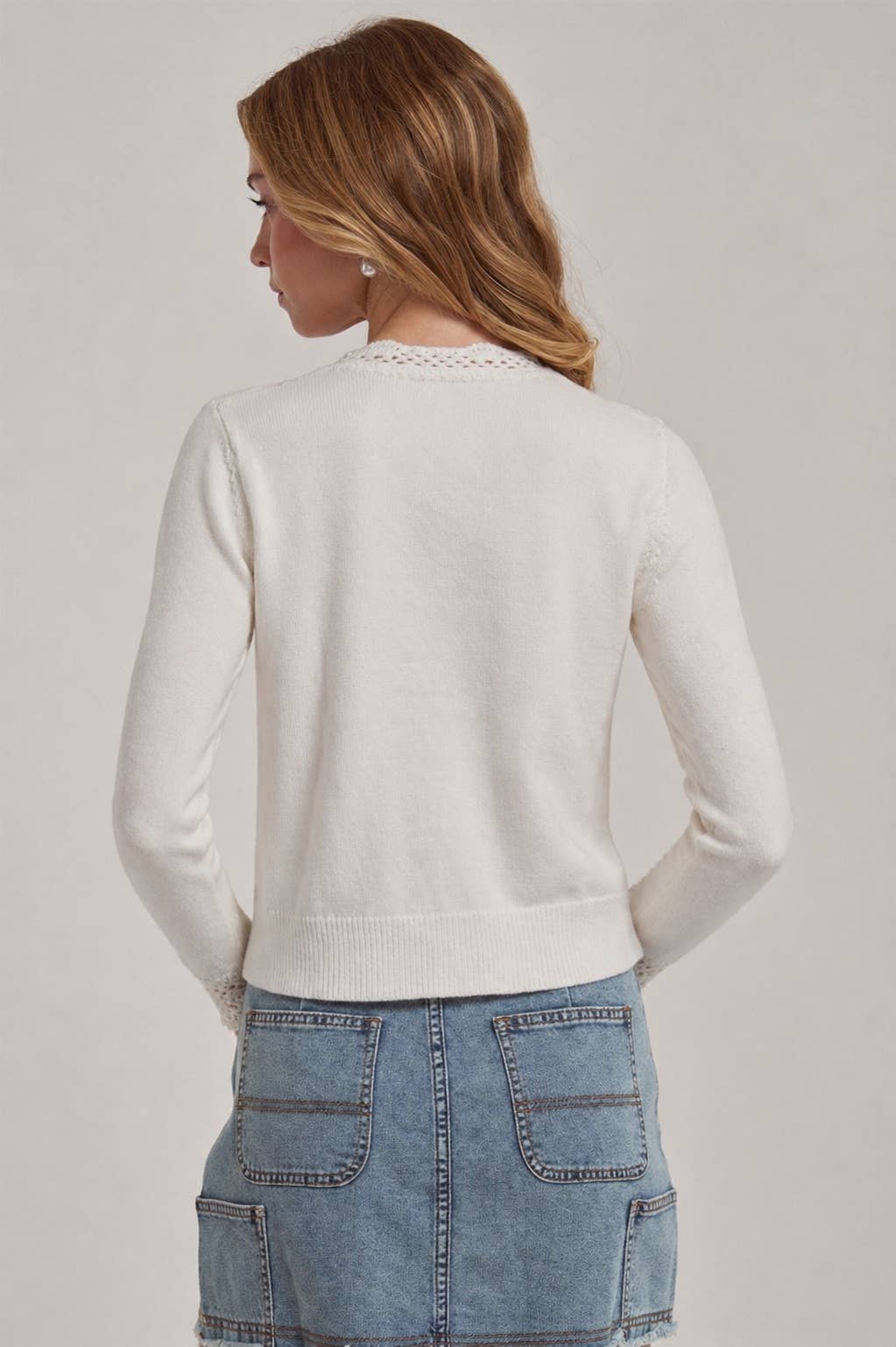 LACE TRIMMED BUTTON FRONT CARDIGAN