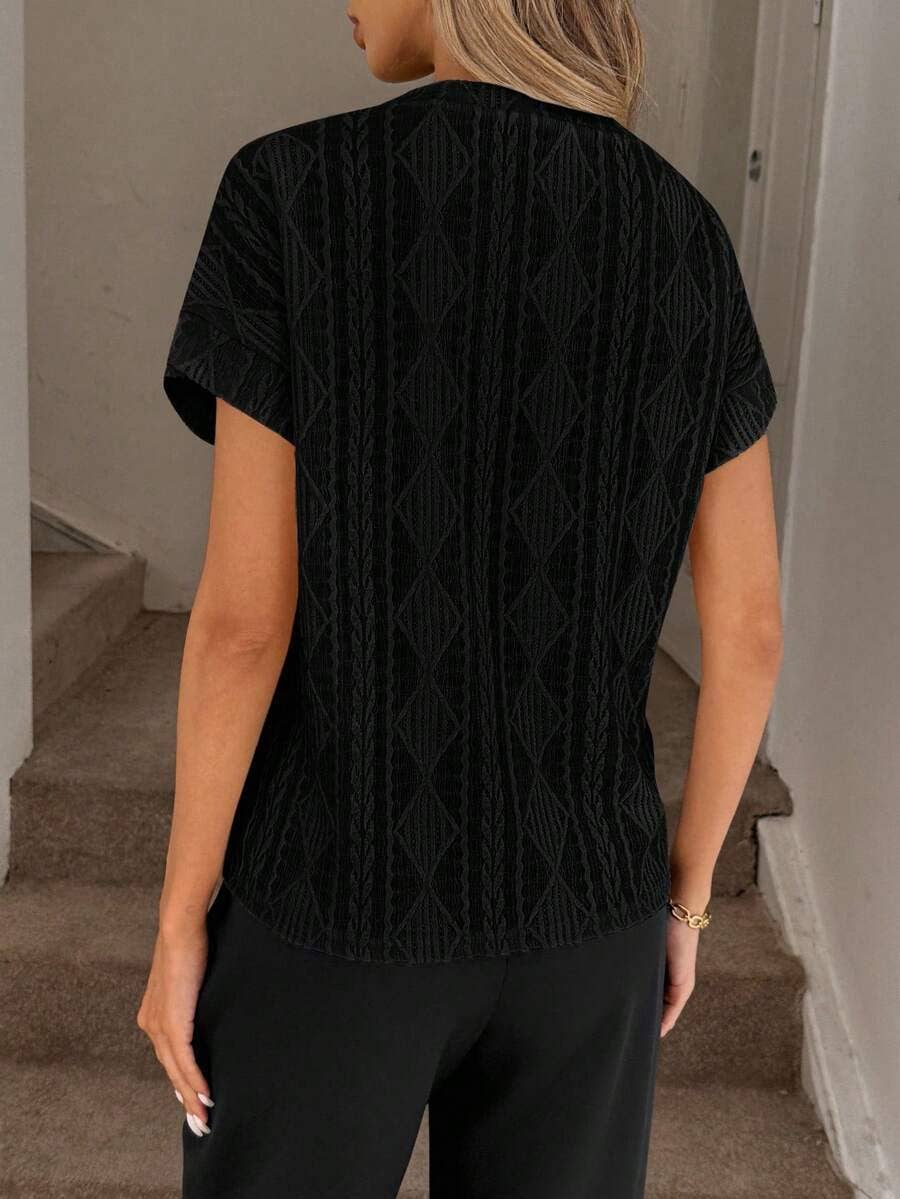 Women’s Textured Jacquard Short Sleeve Casual Tee